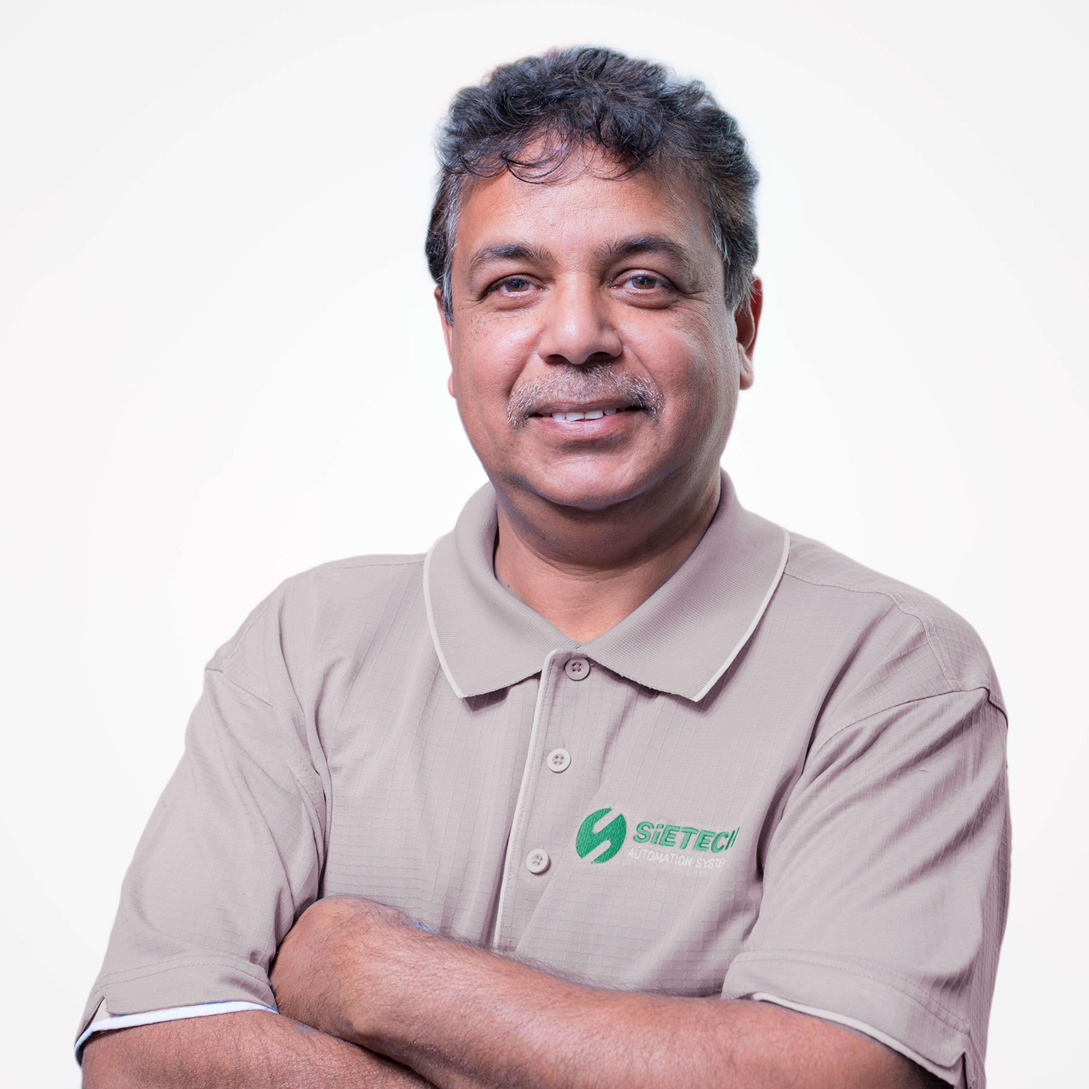 staff-leon-2 Leon Hiramann – Dispatch Controller and Driver